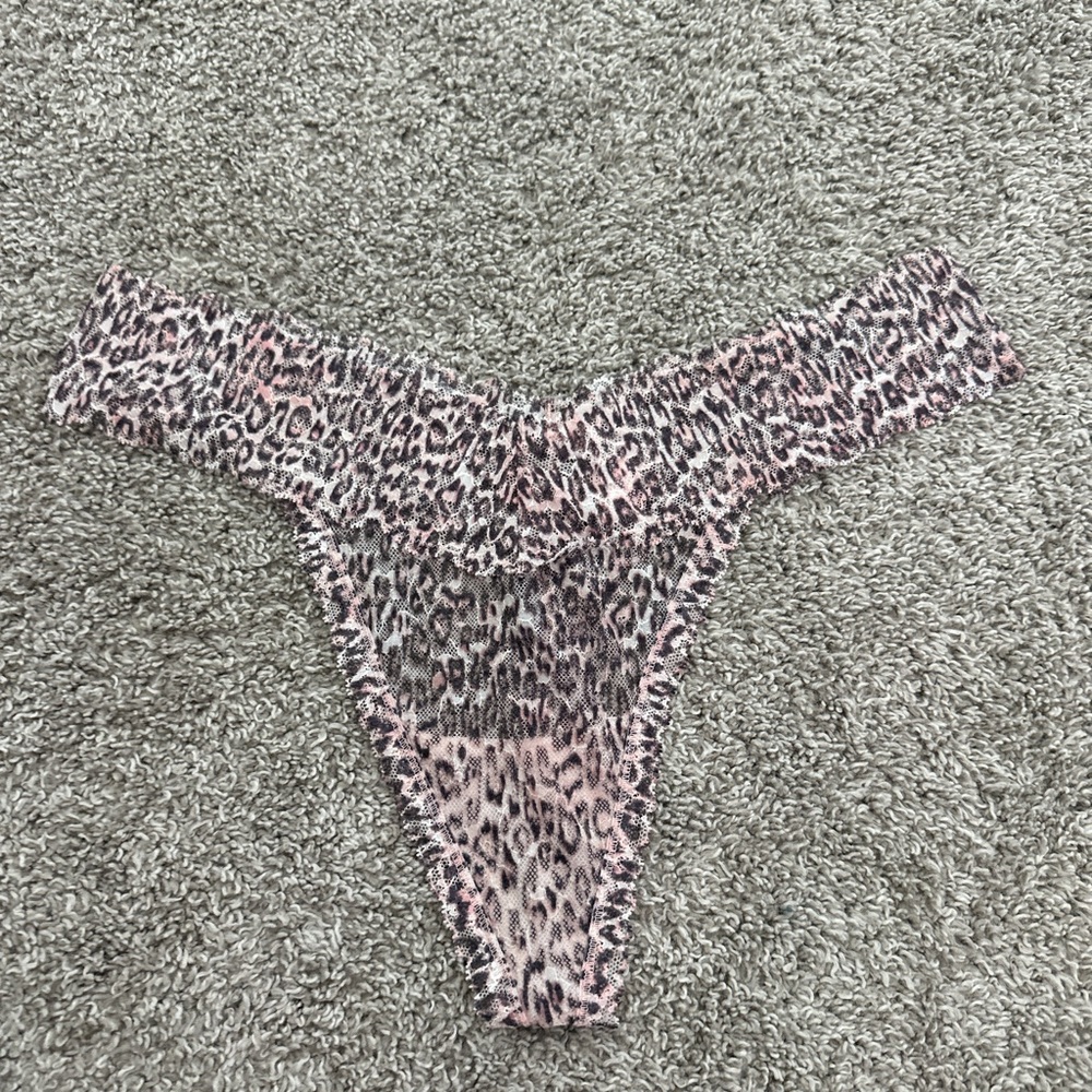 Victoria’s Secret Leopard Print Thong Panty